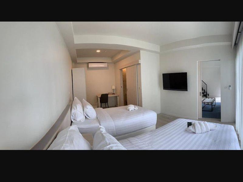 Trex Buriram Boutique Hotel Exterior photo