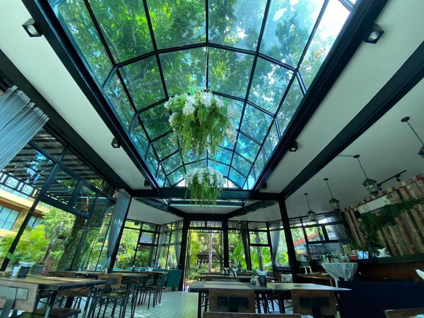 Trex Buriram Boutique Hotel Exterior photo