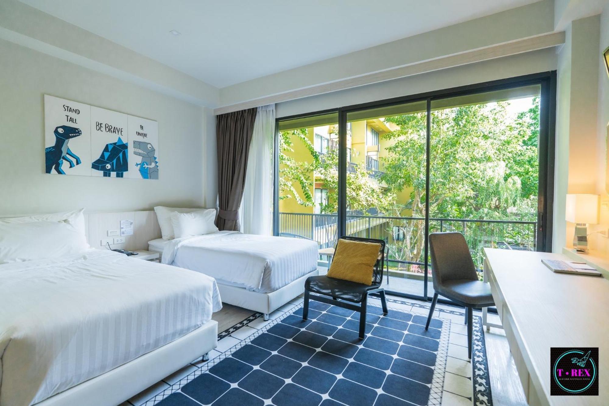 Trex Buriram Boutique Hotel Exterior photo