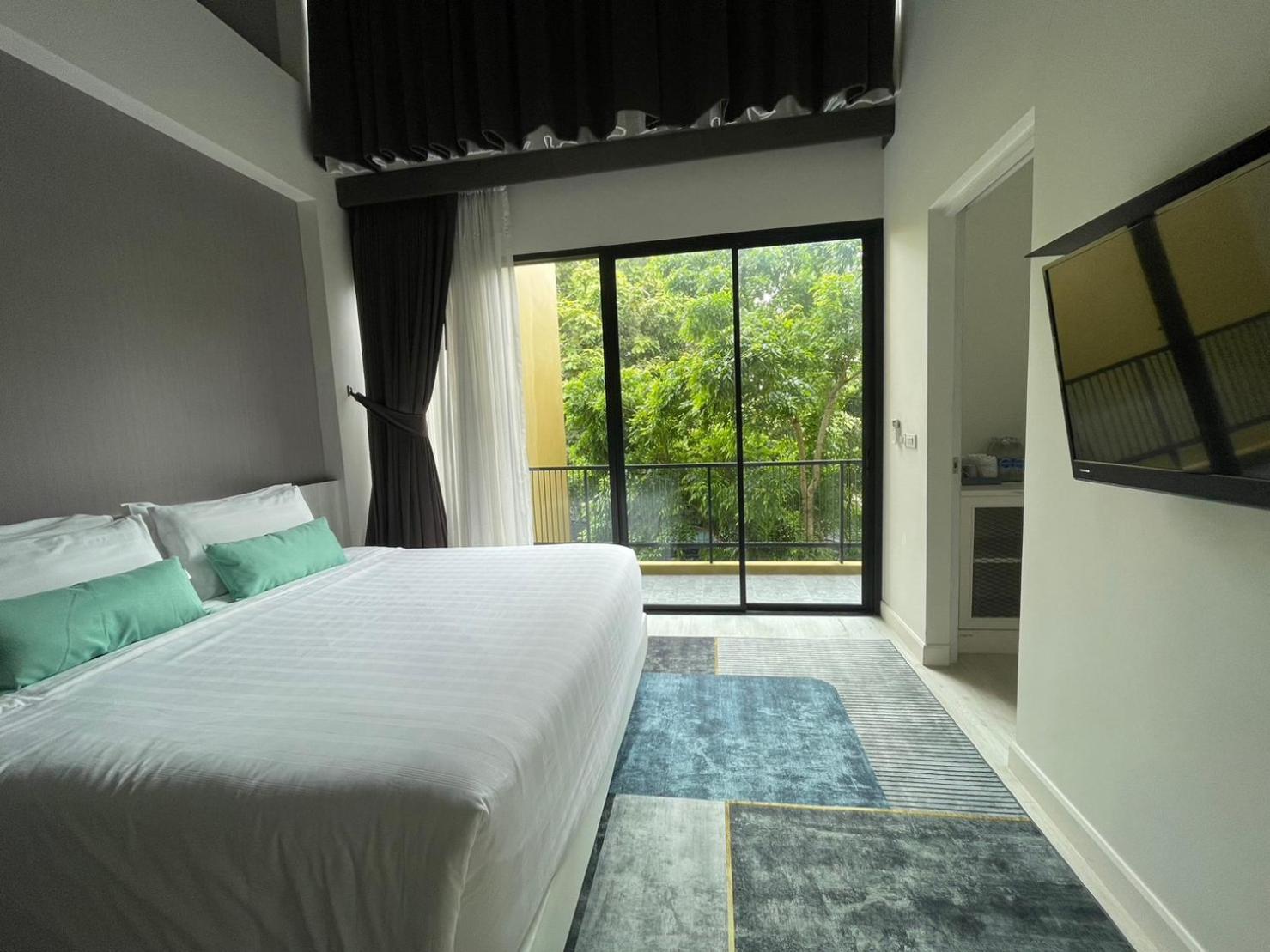 Trex Buriram Boutique Hotel Exterior photo